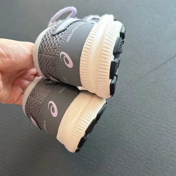 Asics Women's Gray and Lavender Athletic Shoes - Picture 6 of 6